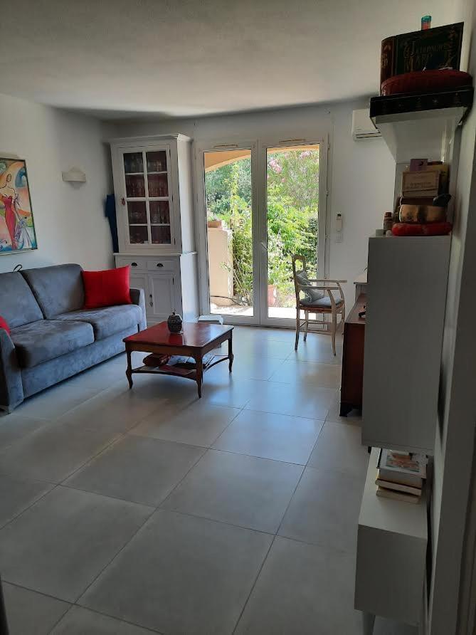 Rez De Jardin Zen, 50 M2, Aux Portes De L Esterel Et Proche Mer, Parking Gratuit Fréjus Eksteriør billede